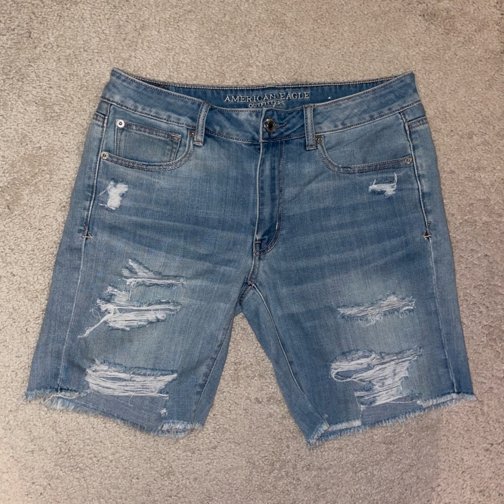 3/$30 American Eagle shorts